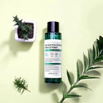 Some by Mi AHA BHA PHA Miracle Toner, texture de la lotion tonique exfoliante