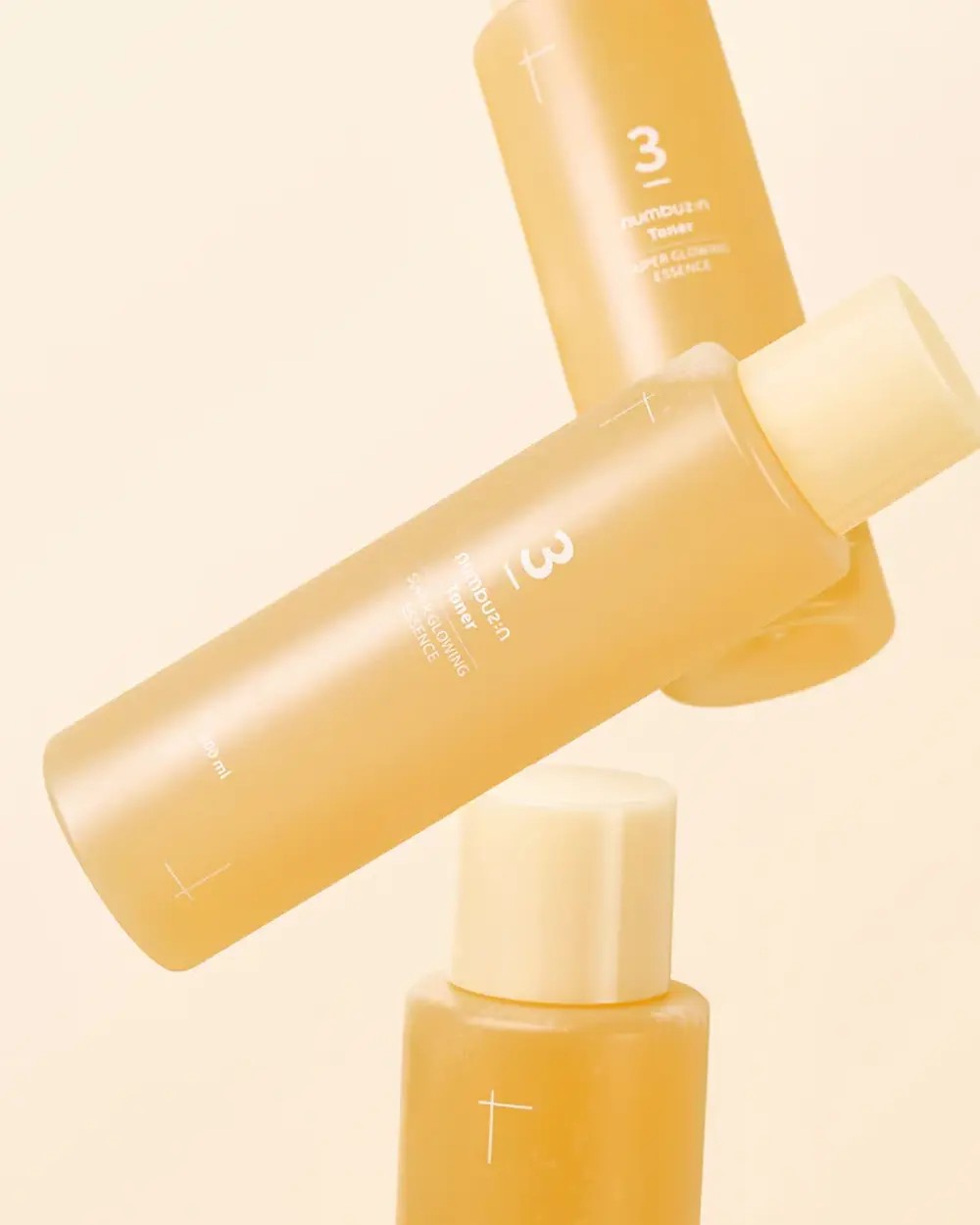 Numbuzin Toner 3 Super Glowing Essence à la vitamine C pour teint lumineux et terne
