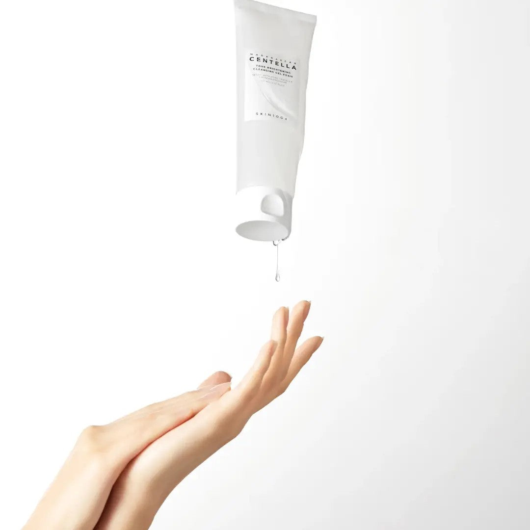 SKIN1004 Tone Brightening Cleansing Gel Foam au complexe SINGREEN, usage quotidien